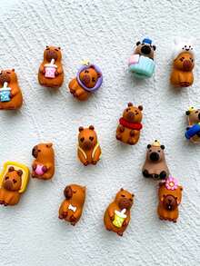 2支/4支/8支装水豚卡通铅笔帽，价格实惠，有效保护铅笔免受折断和铅笔盒染色，创意十足，是学生的理想之选。可拆卸设计，适合作为礼物赠送给家人、朋友和同事，例如毕业典礼、宰牲节、独立日、开学季等场合。