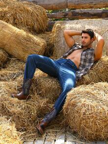 Mioeert 男士牛仔靴，宽脚方头西部靴，经典刺绣，耐用一脚蹬靴（请选择小一码） - 棕色 - 查看 6