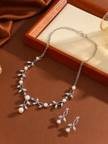 3pcs Crystal Leaf Women Jewelry Set - Earrings And Necklace, Elegant For Formal Occasions