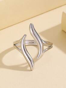 1pc Minimalist Geometric Line Cut-Out 18K Gold Plated Stainless Steel Ring, Versatile Metal Smooth Band Jewelry For Women, Waterproof For Daily Wear