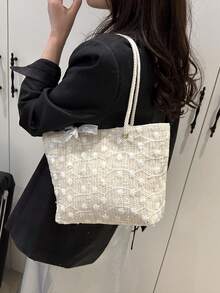 1个编织单肩包，便携式拉链设计，适合婚礼、节日、假日、娱乐、下午茶、海滩度假、约会等各种场合。时尚编织材质，适合女性、女孩、母亲、女友、朋友、伴娘、学生、教师，也是理想的母亲节礼物。日常使用，也是表达感激之情的完美礼物，可用作海滩度假收纳袋。 - 白色 - 查看 5