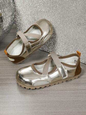 2025春夏舒适运动鞋女童魔术贴玛丽珍平底鞋女童时尚百搭芭蕾舞鞋