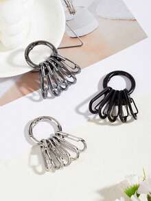 1 pieza Mini Mosquetón de Aleación, Clip de Resorte Micro, Adecuado para Mochila, Accesorios de Llavero, 5 piezas Ganchos Colgantes en Forma de 8, Llavero Ligero, Hebilla de Escalada Pequeña de Uso Múltiple, Utilizable Tanto en Interiores como en Exteriores. Los usos en interiores de estas hebillas de escalada incluyen colgar herramientas eléctricas, equipo de camping, herramientas y suministros automotrices. También son adecuados para colgar luces, macetas, herramientas y cajas de almacenamiento del garaje. Un regalo ideal para novios, esposos y padres. Adornos para bolsas de Navidad, accesorios para automóviles, ideas de regalo para maestros, hermanas.