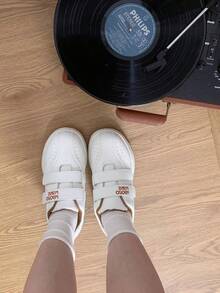 女士白色运动鞋春季新款时尚魔术贴运动休闲鞋复古百搭厚底鞋 - 卡其色 - 查看 3