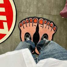 A Creative Big Foot Shape Design Decorative Floor Mat, Imitation Cashmere Material, Super Absorbent, Home Decoration Carpet With Non-Slip Backing, Suitable For Living Room, Bedroom, Bathroom, Doorway, Office And Other Scenes, Ideal Holiday Party Decoration Props Back To School Bathroom Kitchen Decor