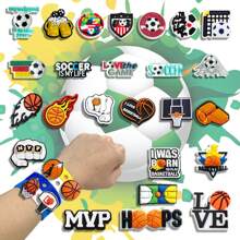 20/30 pièces aléatoires de la série Sports - Charmes pour chaussures de basket-ball, football, softball, baseball, volley-ball, etc. pour sabots et sandales, charmes de chaussures PVC de haute qualité. Accessoires populaires et décorations, super cadeaux pour Noël, anniversaire, fête