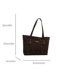 1 Túi đeo vai cổ điển mới, họa tiết da báo, chất liệu vải nylon màu nâu, khóa kéo trơn, thời trang đa năng, dung tích lớn, phù hợp sử dụng hàng ngày cho phụ nữ, mẫu túi xách họa tiết hổ thu đông mới cho nữ - màu nâu - Xem 2