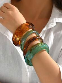 1 peça Bracelete de resina floral transparente geométrica e exagerada da moda, adequado para mulheres elegantes e únicas, perfeito para praia, festa, uso diário, presente - Realça o apelo do visual.