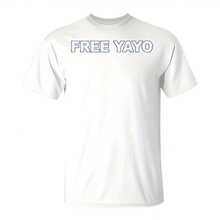 Camiseta retro "Free Yayo For Wo" de estilo anime, cristiana, Yoy2K, estilo retro, streetwear, arte de graffiti, tipografía audaz, core vaquero, vibraciones de playa, temporada de graduación, camisetas de verano, camisetas familiares, aventuras en solitario, festivales de música, exhibiciones de autos, paseos en motocicleta, parques de patinaje, calles de la ciudad, juegos de béisbol, reuniones universitarias, Día de la Independencia, Comic-Con, fines de semana fríos, campamentos nocturnos, soleados, camisetas de carretera, aventura urbana, fiesta de cumpleaños, batalla de baile, expo de tatuajes, Comic-Con, noche de hip-hop, mercado de arte, club de surf, picnic vintage, expo vintage, fiesta de baile callejero. - Blanco - Ver 1