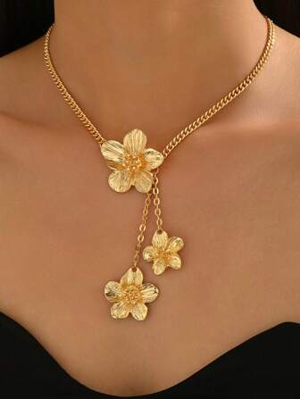 1pc Elegant Floral Design Pendant Necklace, Fashionable & Minimalist, Versatile For Women, Suitable For Valentine's Day, Date, Travel, Music Festival