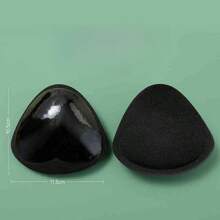 2 pezzi di coperture adesive invisibili a forma di cuore in silicone per capezzoli, petali triangolari in spugna spessa per il seno, reggiseno con spalline regolabili per costumi da bagno