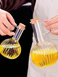 1Pc 360/700ml Transparent Glass Oil Bottle With Lid Handle Heat-Resistant Soy Vinegar Sauce Container Picnic Condiment Container Kitchen Supplies