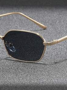 1 副多边形小框不锈钢复古时尚百搭街拍金属眼镜，高品质时尚返校时尚学院风