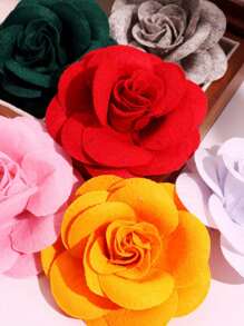 Broșă floare camelie lucrată manual de 8 cm - accesoriu la modă, material nețesut, florală, broșă Halloween