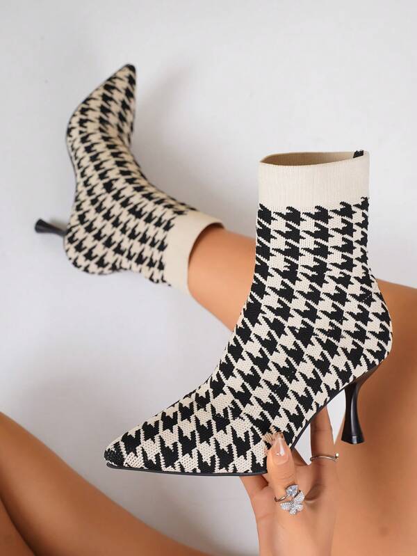 2025 New Fashion Sexy High Heels For Women, Minimalist Chic Daily Versatile Dopamine High Heel Pumps, Ins Influencer Style, Elastic Fabric Uppers