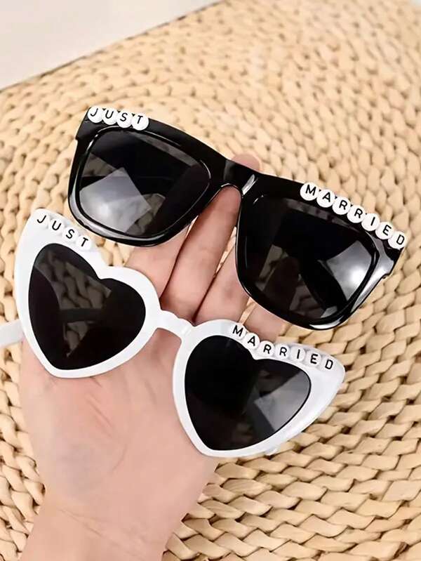 1pc/2pcs Heart-Shaped Classic Bride And Groom Glasses Set - Black And White Wedding Party Supplies, Bridal Shower Gifts, Couple Photo Booth Props, Romantic Activity Essentials Summer Birthday Beach Back To School School Supplies Room Decor
