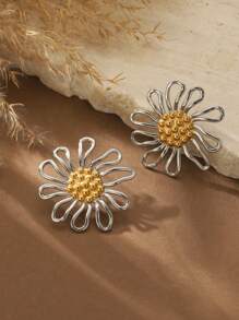 Retro Boho Gothic Style Silver Daisy Stainless Steel Earrings, Unique Design For Daily Wear, Suitable For Music Festivals, Parties, Beach Vacations