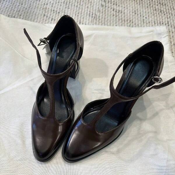 Nischen-High-Heels aus echtem Leder für Damen mit spitzer Spitze und flacher Öffnung, Retro-Mary-Jane-Einzelschuhe sind vielseitig