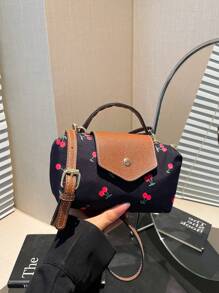 Nuova mini borsa a patta in nylon impermeabile per primavera/estate, borsa a tracolla o a spalla con stampa a ciliegie, adatta per shopping, feste, pendolarismo, rossetto