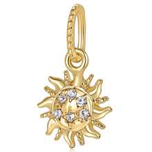 1 Pc Gold Charm Beaded Series Love Flower Four Leaf Clover Butterfly Bee Sun Camera Bell Castle Beaded Pendant Accessories For Women DIY Bracelet And Necklace Fine Jewelry Making Gift Holiday Series Valentines