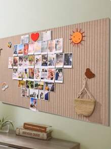 1 Stück strukturierte Streifen Filz Wandpaneel - selbsthaftende wiederverwendbare Pinnwand für Zuhause/Büro, bohrlochfreie Foto-Anzeige & Schlüsselhalter, Party Kulisse mit DIY Dekorationsfunktion (Schmuck/Notizen Aufbewahrung)