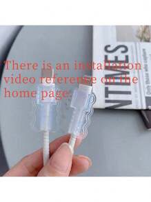 5/10 ABS Resin Cable Sleeve: Chroni Twój kabel przed pęknięciem i rozłączeniem, i nadaje się do ochrony telefonów komórkowych i kabli danych. Istnieją trzy specyfikacje: Duży kabel, Średni kabel i Mały kabel. Zwróć uwagę na specyfikacje, których potrzebujesz podczas zakupu i nie kupuj źle, aby nie wpłynąć na Twoje wrażenia z zakupów. Życzę Ci udanych zakupów.