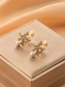 1 par de brincos de cristal estrela do mar e pérola falsa com clipe para mulheres, acessórios elegantes e elegantes para uso diário e presentes