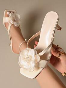 French Thick Heel Pearl Floral Slippers For Women, Open Toe Versatile Mid-Heel Slide Sandals, Summer 2025 New Arrival - Beige - View 3