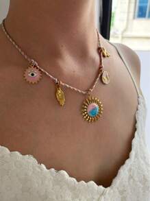 Monlansher Neues original rosa mehrteiliges Bohemien-Stil Damen Halskette mit Elementen wie Hand, Sonnenblume, Schleife, Auge, Schmetterling Anhänger, handgefertigte emaillierte Glasur, modisch elegant für Lässig, Urlaub, Party und Alltag