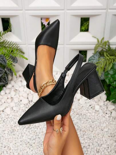 New Design Buckle Strap Hollow Fashionable Headwear Closed Toe Chunky High Heel Pumps, Solid Color, Summer