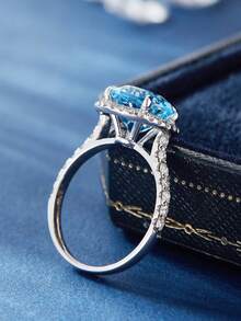 1 件优雅奢华 S925 纯银 2.3 克拉合成蓝色圆形水晶光环戒指，适合女性日常佩戴、婚礼、派对