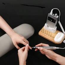 Neuankömmling 3 in 1 Nagelfeile Halterung mit Ablage für 18 Nagelfeile Bits, geeignet für Nagelsalons und den Heimgebrauch
