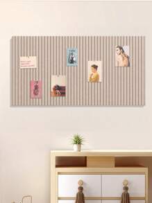 1 Stück strukturierte Streifen Filz Wandpaneel - selbsthaftende wiederverwendbare Pinnwand für Zuhause/Büro, bohrlochfreie Foto-Anzeige & Schlüsselhalter, Party Kulisse mit DIY Dekorationsfunktion (Schmuck/Notizen Aufbewahrung)