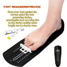 Un outil pour mesurer les tailles de chaussures à la maison, convenant aux filles, aux garçons et aux adultes. La base stable assure des mesures de pied précises, en faisait un outil pratique pour une utilisation à domicile et pour les achats de chaussures en ligne.