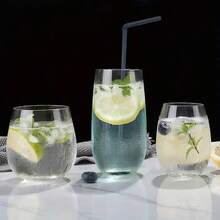 Black Cocktail Straws With Fruit Juice Drinks And Soda Are Very Suitable For Dining, Gathering, Picnic And Many Other Occasions.