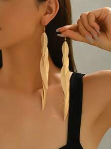 1 pereche vară nouă asimetrică frunze Tassel casual la modă versatil cercei