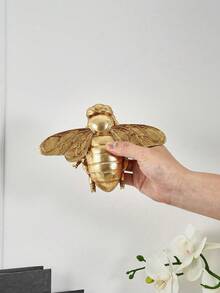 1 pieza Colgante de pared con forma de abeja dorada creativa y única, decoración de insecto con marco hecho a mano, decoración para el hogar/fiesta/museo de insectos, regalo distintivo para entusiastas de los insectos - Dorado - Ver 7