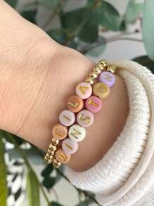 1pc Custom Gold Beaded Name Bracelet, Custom Name Tag, 4mm 14k Gold Plated Round Beads With Colorful Letter Beads Stretch Bracelet, Personalized Gifts For Men And Women, Women's Personalized Bracelet, Unique Gift For Friends/Girlfriends/Family/Mom, Suitable For Women, Mother's Day Gift, Valentine's Day Gift, Christmas, Birthday Gift, Wedding, Party And Daily Wear