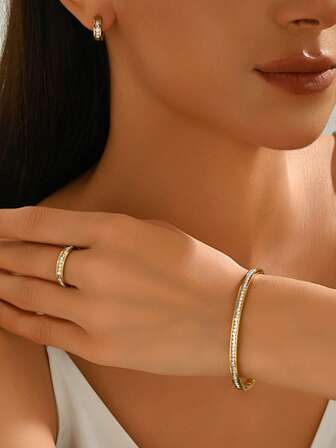 4 件奢华时尚 304 不锈钢水钻手链、戒指、耳环套装，优雅设计，适合情人节、毕业礼物、情人节、妈妈、母亲、母亲节、礼物