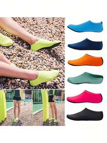 1 Pair Of Non Slip Men's And Women's Water Shoes, Diving Socks, Summer Water Beach Sandals, Flat Shoes, Beach Sports Shoes, Men's And Women's Slippers (Note: This Product Has A Thin Bottom, Please Purchase With Caution), Beach Essentials, Beach Accessories, Pool Float