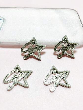 4件闪亮华丽Y2K复古时尚镂空珍珠合金星星英文字母星星爱心水钻装饰品手工DIY废品手机壳笔记本电脑收纳盒发夹珠宝吊坠饰品配件可爱钻石五角星装饰品用品