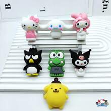 Sanrio 7pcs/1pc Hello Kitty And Friends Doll Set, Mixed Color PVC Collectibles, Unique Desktop Decorations, Artistic Design, Suitable For Office And Home Decoration, Cute Silicone Pendants For Bags, Backpacks And Party Gifts, Collectors' Collection, Perfect Halloween, Christmas, Thanksgiving Party Decorations (Patterns, Colors And Some Parts Are Random, Packaging Is Random)