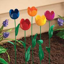 5pcs Metal Tulip Flower Shaped Garden Fence Decor, Yard Edge Decor, Suitable For Fairy Garden, Courtyard, Outdoor Decoration, Multi-Purpose, 5 Color Tulip Design, Metal Tulip Garden Stakes
