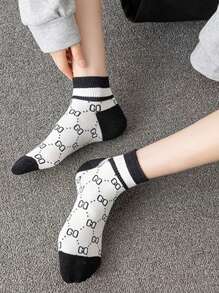 5 Pairs Women Short Socks With Striped Letter Pattern, Multi-Color, Simple, Contrasting Color, Sporty, Fashion, Versatile, Spring/Summer