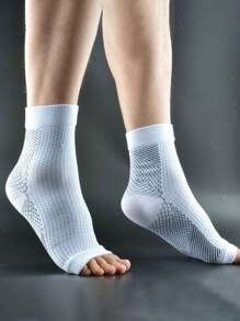 1 Pair Unisex Black/White Breathable Mesh Mid-Calf Socks, Non-Slip Running Fitness Moisture Wicking Elastic Athletic Socks