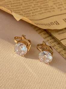 1 Pair Of Exquisite And Compact Round Zirconia Earrings, Niche Design, High-End Temperament, Versatile Ear Clips
