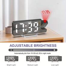 LED 数字投影闹钟，带 180° 可旋转投影仪贪睡、日期、温度显示、可调亮度、USB 供电，非常适合卧室和办公室，适合深度睡眠者（不含适配器/电池），卧室闹钟|现代闹钟|塑料钟房间装饰卧室装饰宿舍装饰返校学校装饰学校惊喜家居装饰学校用品 - 彩色 - 查看 5