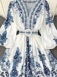 Vestido con botones al frente, manga globo y estampado floral