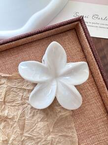 2 Pcs Women Acrylic Ombre Oversize Flower Hair Claw Clips, Elegant Bun Updo Hairstyle Accessories, Suitable For Daily Outing & Vacation Outfits Fashion Hair Accessories Elegant Hair Clip