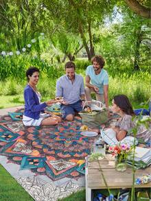 1pc New Outdoor Waterproof Sandproof Digital Printed Picnic Mat/Beach Towel, Fashion And Fresh Pattern, Suitable For Camping And Picnic - Multicolor - View 3